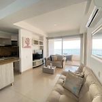 Apartamentos con vista al mar en Palmetto 1